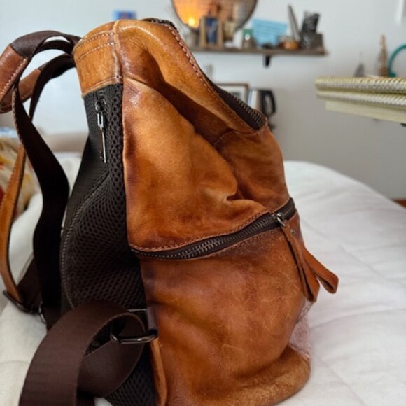 LEATHER OCEAN BACKPACK - Picture 3 of 5